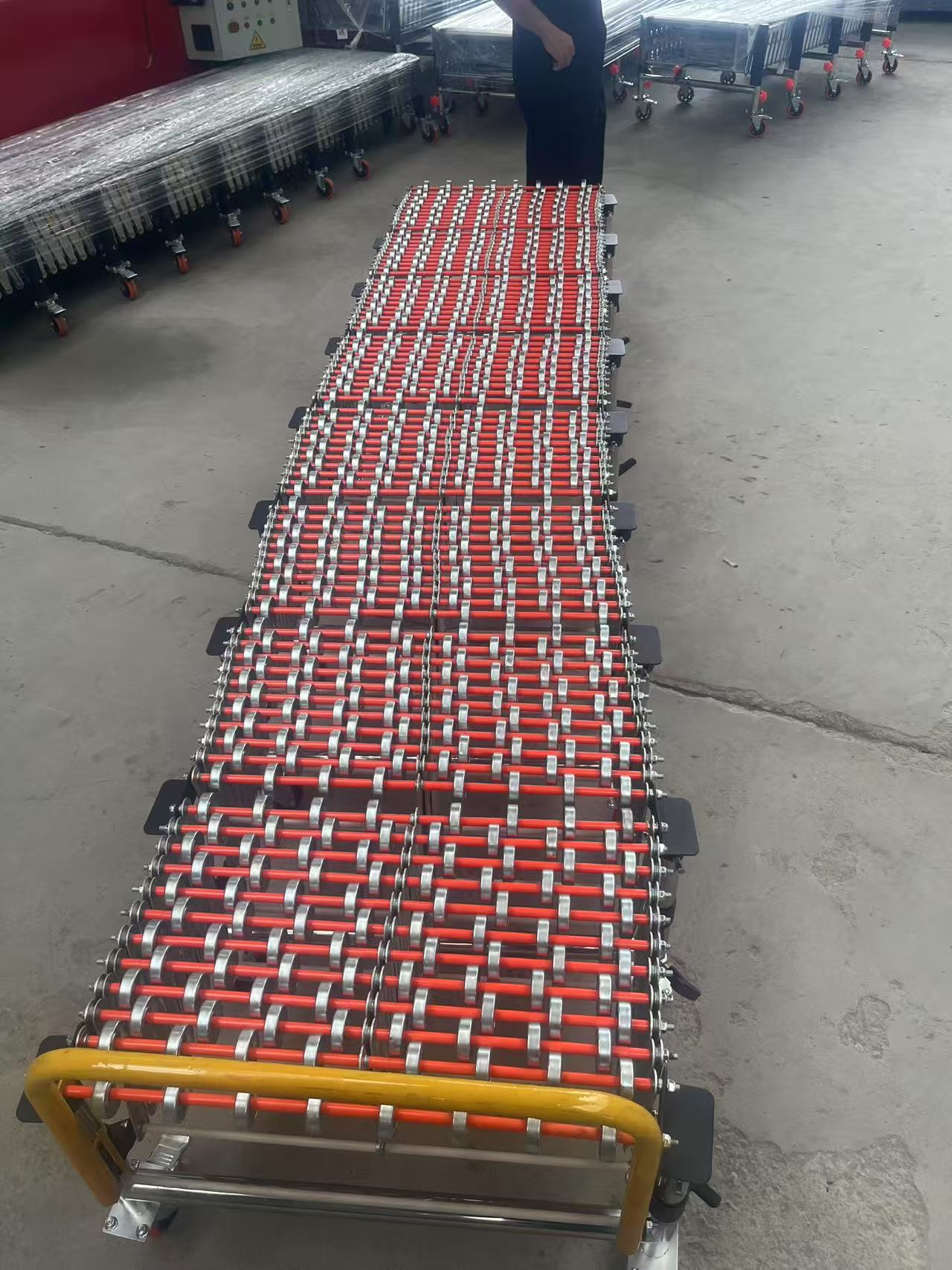 滑轮输送机 完全收起